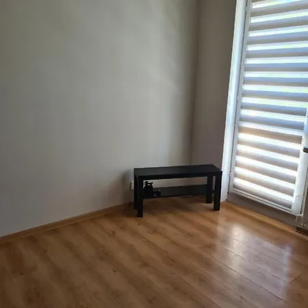 Apartament Przy Lesie - Brodwino 아파트 *