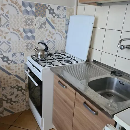 Apartament Przy Lesie - Brodwino 아파트